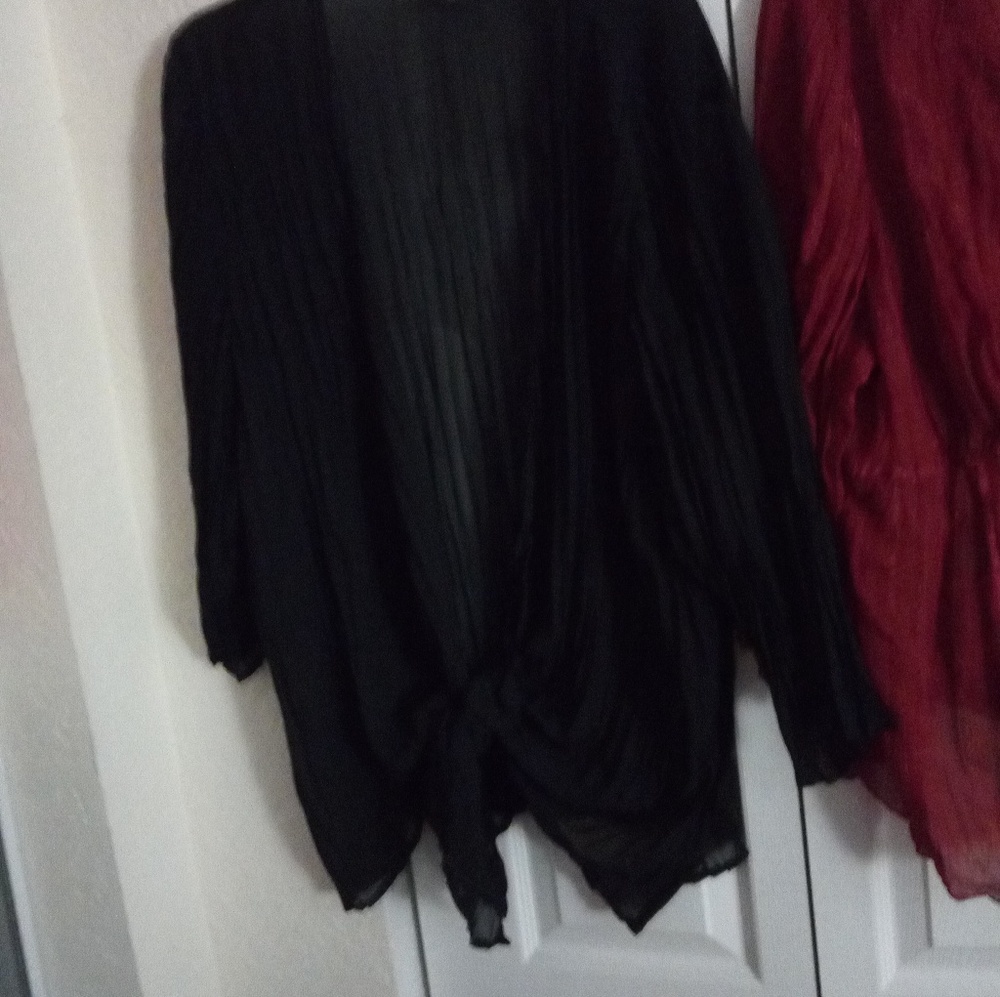 Black pleated woman size dress wrap tie knot